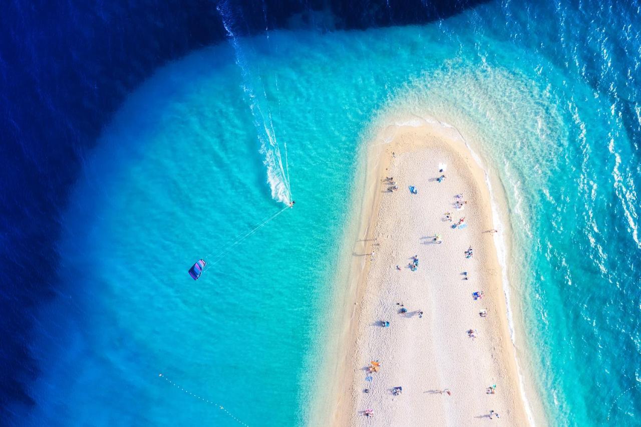Epetium Beach Villa Split Bagian luar foto