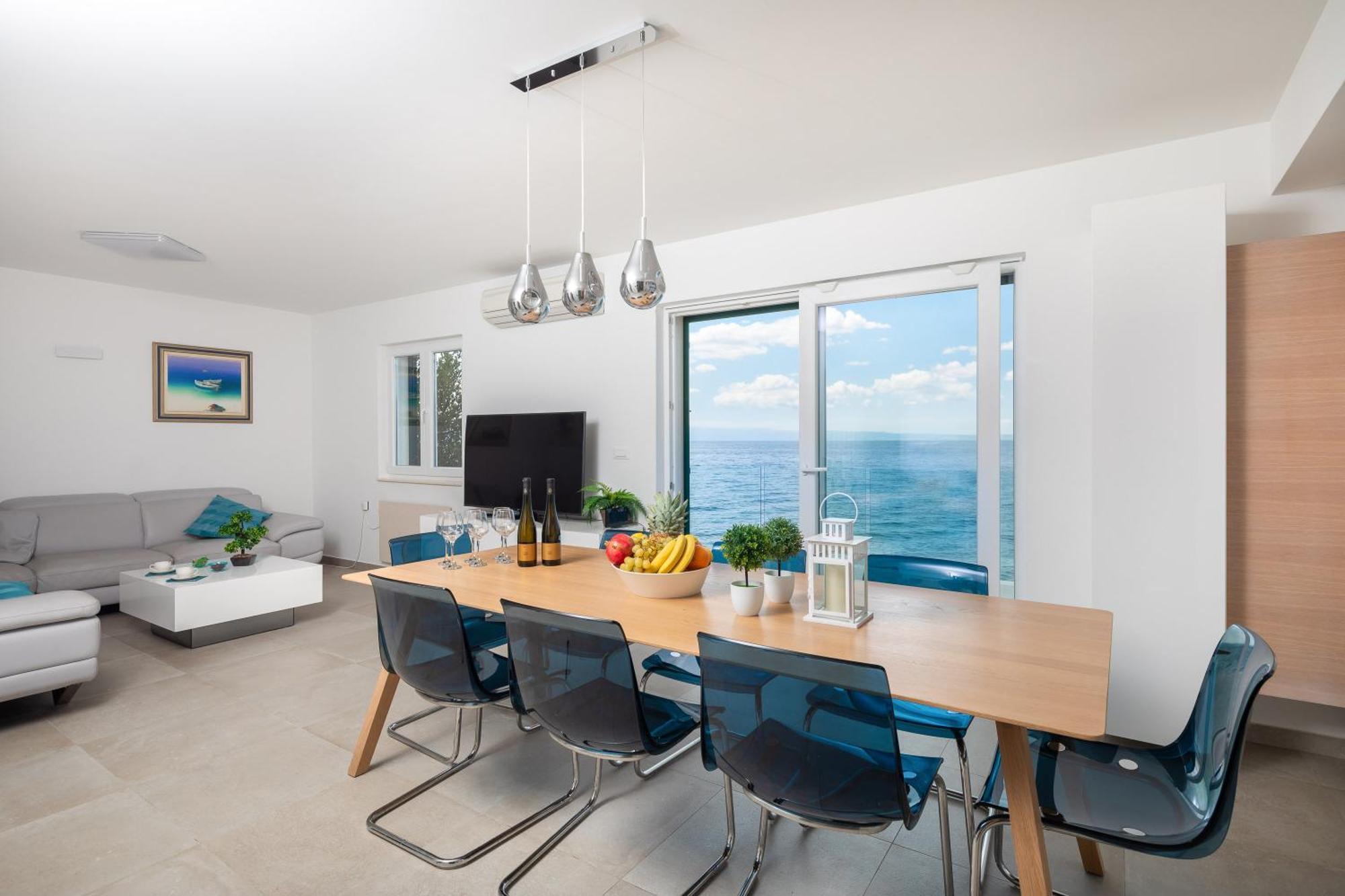 Epetium Beach Villa Split Bagian luar foto