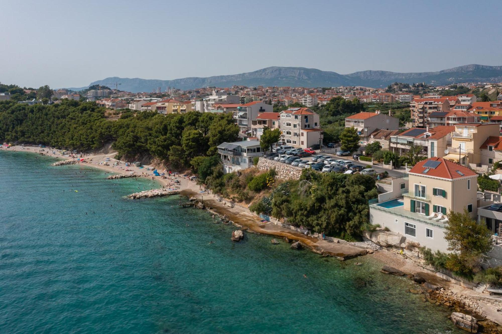 Epetium Beach Villa Split Bagian luar foto