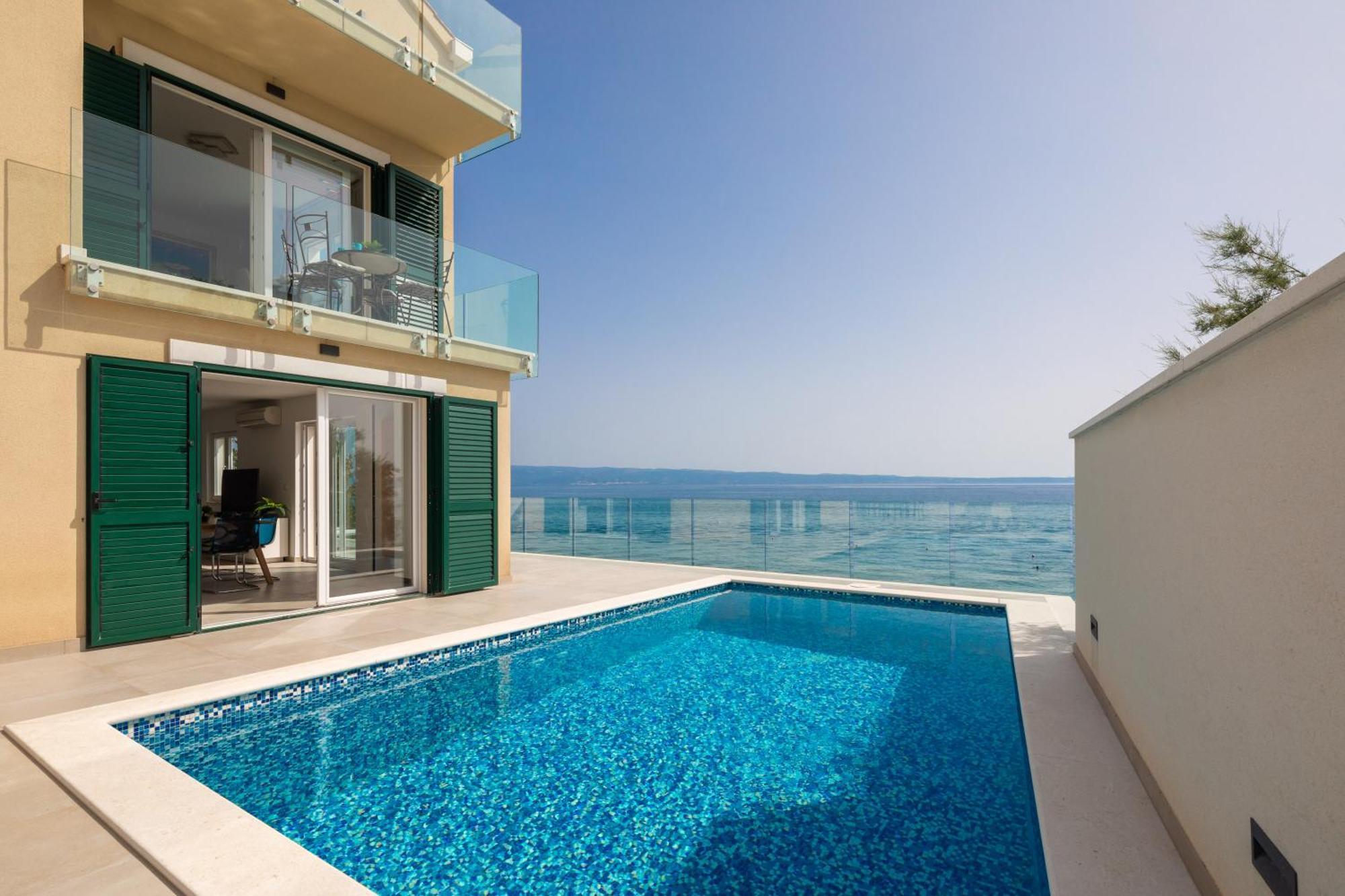 Epetium Beach Villa Split Bagian luar foto