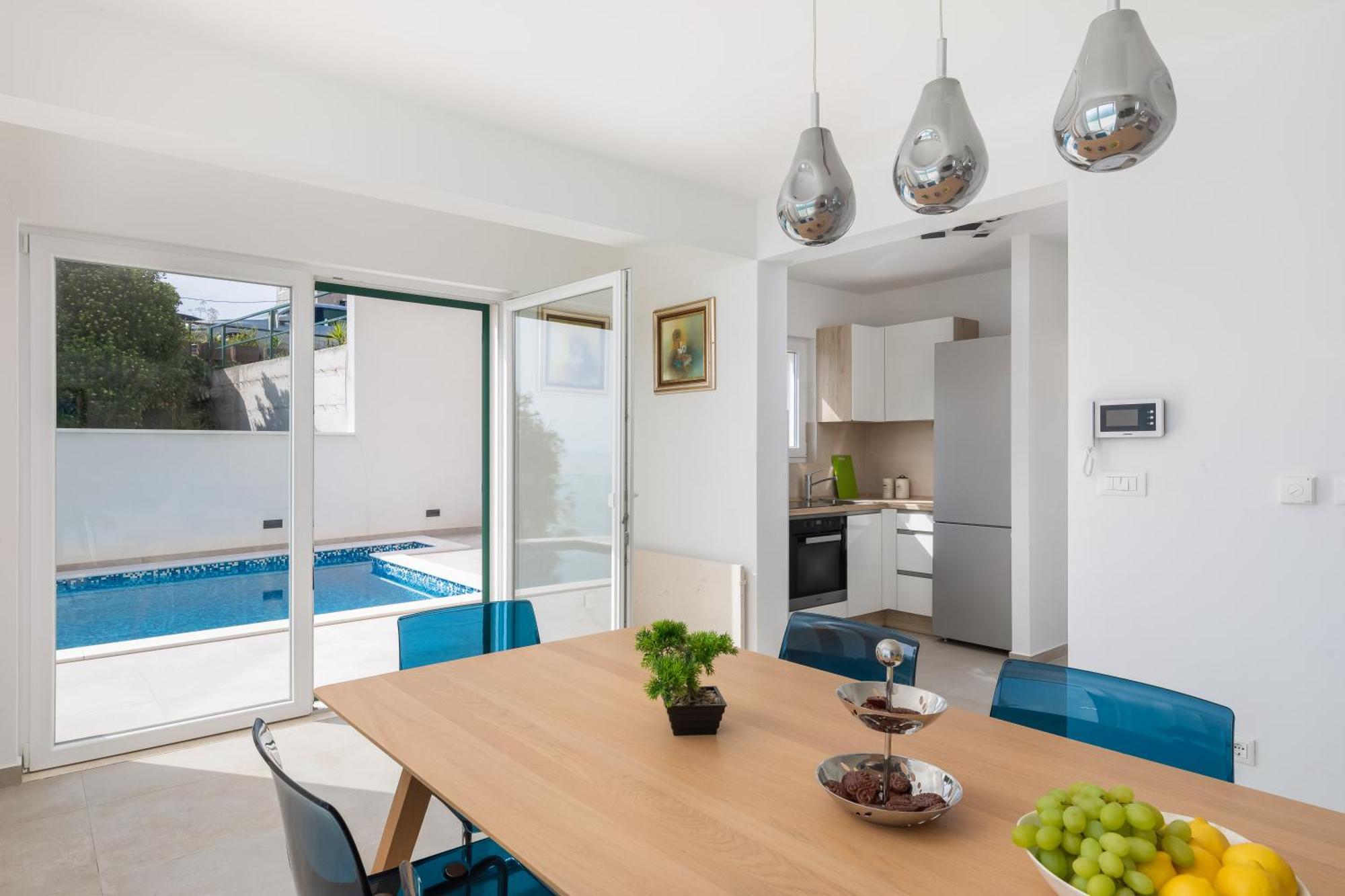 Epetium Beach Villa Split Bagian luar foto