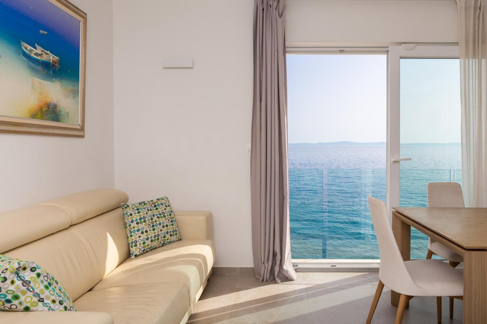 Epetium Beach Villa Split Bagian luar foto