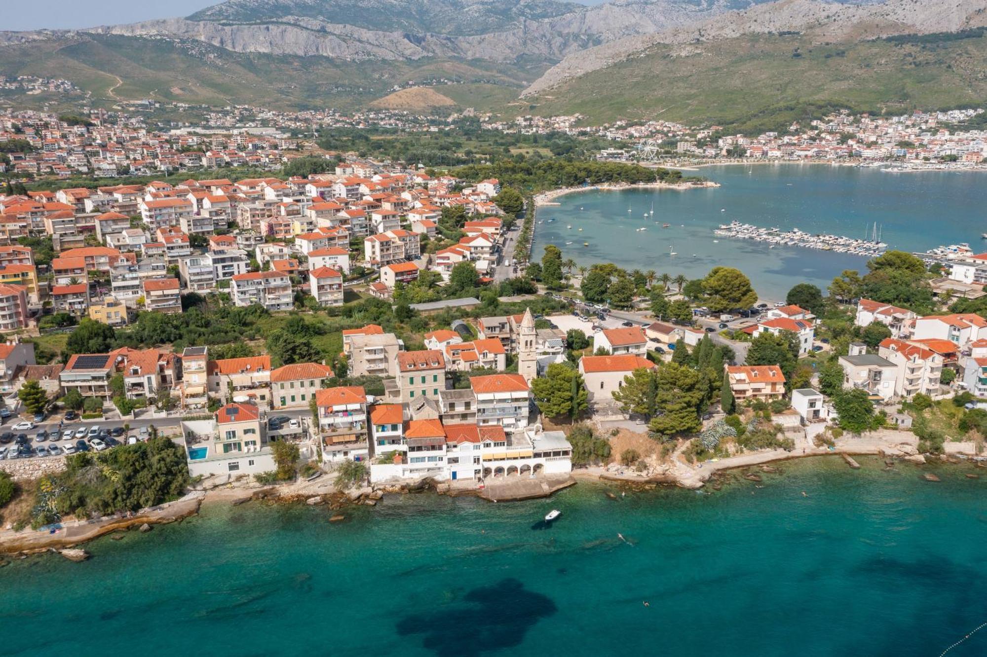 Epetium Beach Villa Split Bagian luar foto